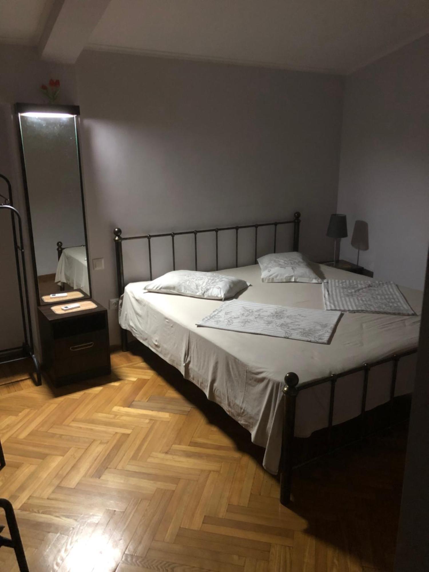 Cozy Guest House In Old Batumi Kültér fotó