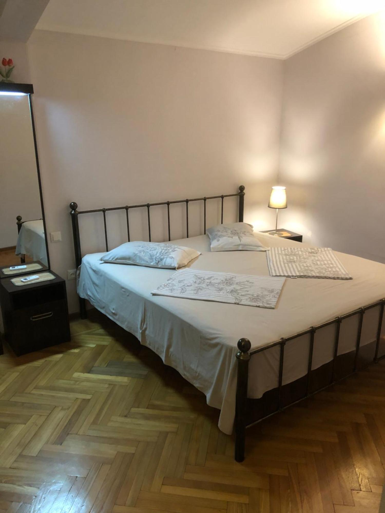 Cozy Guest House In Old Batumi Kültér fotó