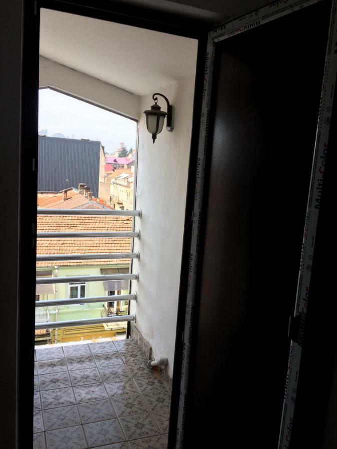 Cozy Guest House In Old Batumi Kültér fotó